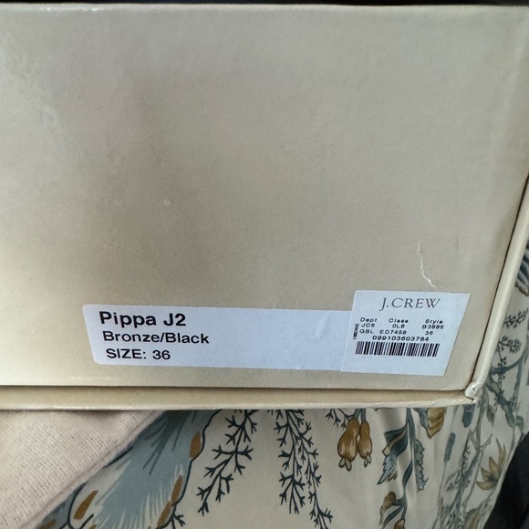 Sophia Webster x J.Crew Gold Black D'Orsay Pump, Size EU 36. - Picture 5 of 7